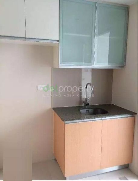 Greenbelt Hamilton 2-Bedroom Condo for Rent.04
