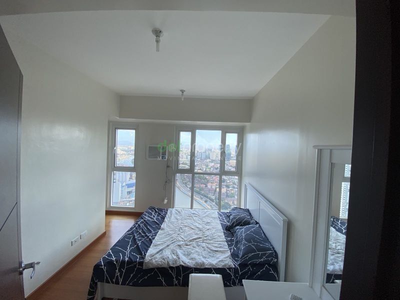 Axis Residences 2-Bedroom Condo for Rent.03