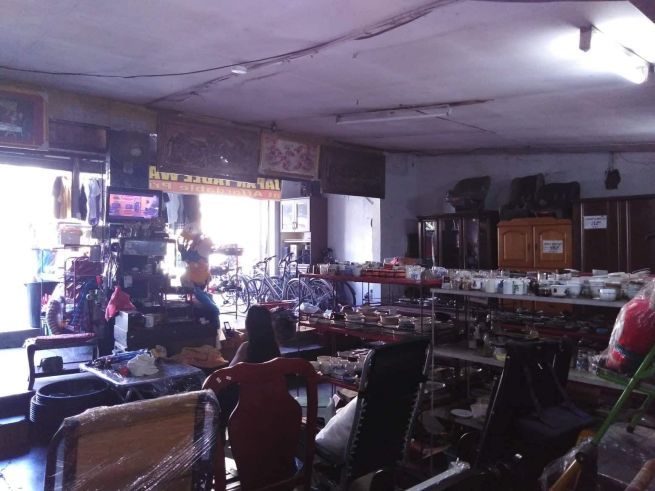 "Commercial Lot for Rent in Tandang Sora, Quezon City"09