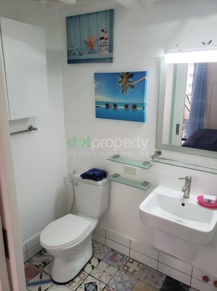 Sunnette Tower 2-Bedroom Condo for Rent.03