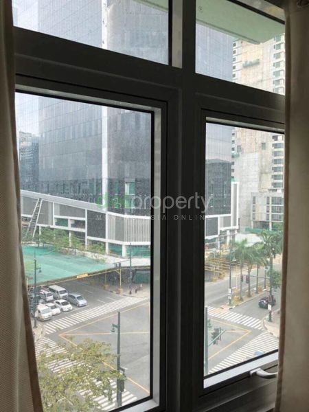 Two Serendra 1-Bedroom Condo for Rent.04