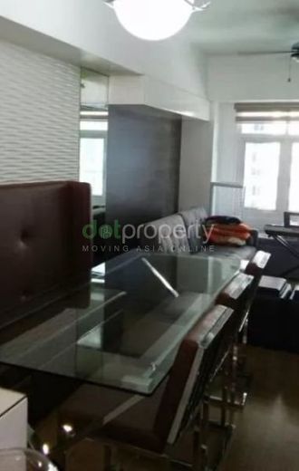 Two Serendra 1-Bedroom Condo for Rent.01