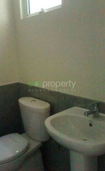 The Columns Legazpi Studio Condo for Rent.03