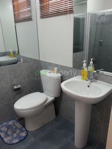 The Columns Legazpi Studio Condo for Rent.01