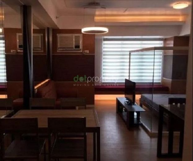 Two Serendra Studio Condo for Rent.01