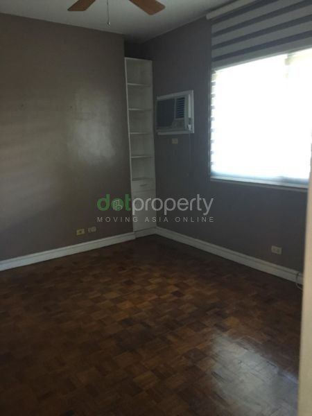 "Condominium For Rent in Alpha Salcedo, Makati City."03