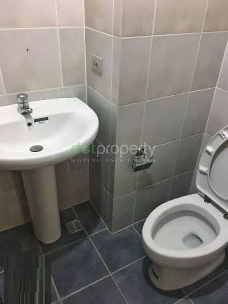 Fairways Tower Condo for Rent..03