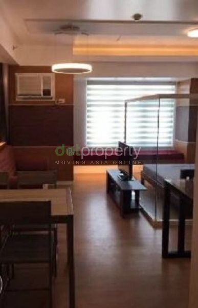 Two Serendra Studio Condo for Rent.03