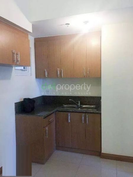 Trion Towers 1-Bedroom Condo for Rent.03
