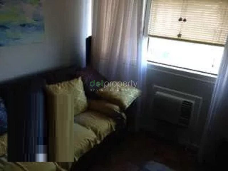 Fifth Avenue Place 1-Bedroom Condo for Rent.03