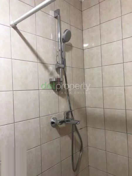 "Condominium For Rent in Forbeswood Parklane, Taguig City."03