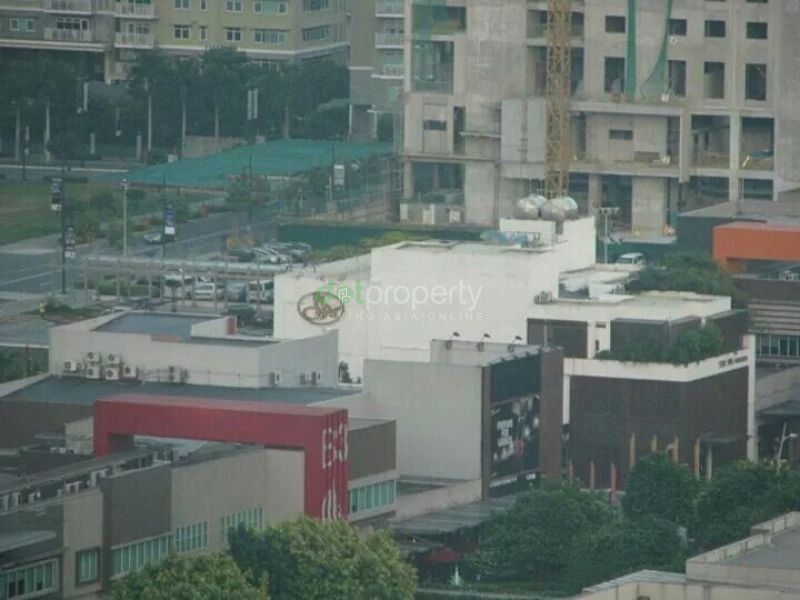 Forbeswood Parklane 1-Bedroom Condo for Rent.04