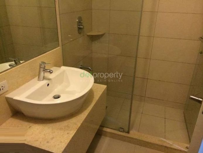 St. Francis Shangri-La Place Studio Condo for Rent.01