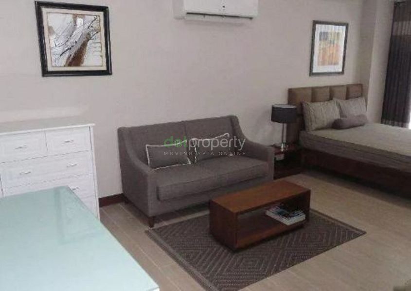 "Studio, Condo For Rent in Three Central, Makati City."03