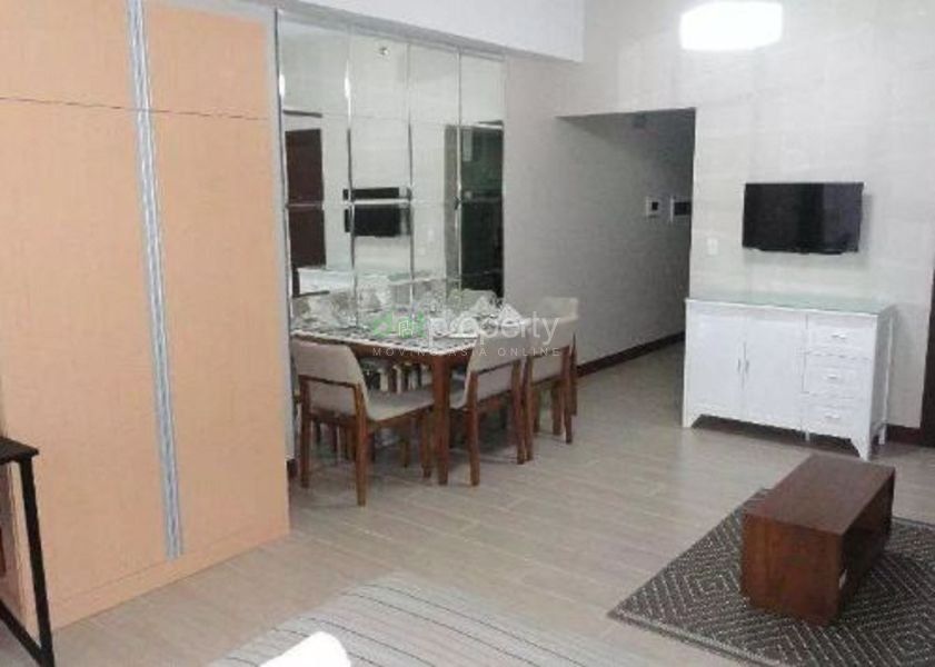 "Studio, Condo For Rent in Three Central, Makati City."04