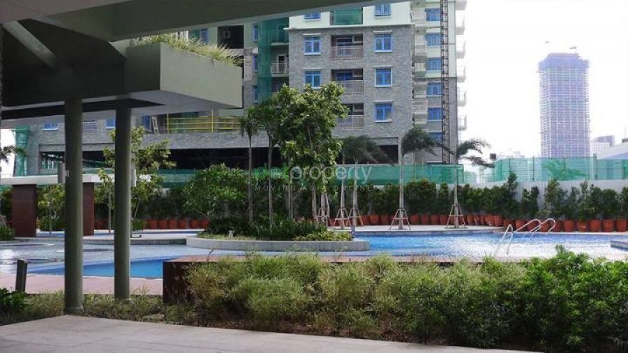 Two Serendra Studio Condo for Rent.04