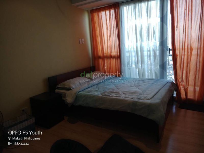 "Condominium For Rent in Knightsbridge Residences, Makati City."03