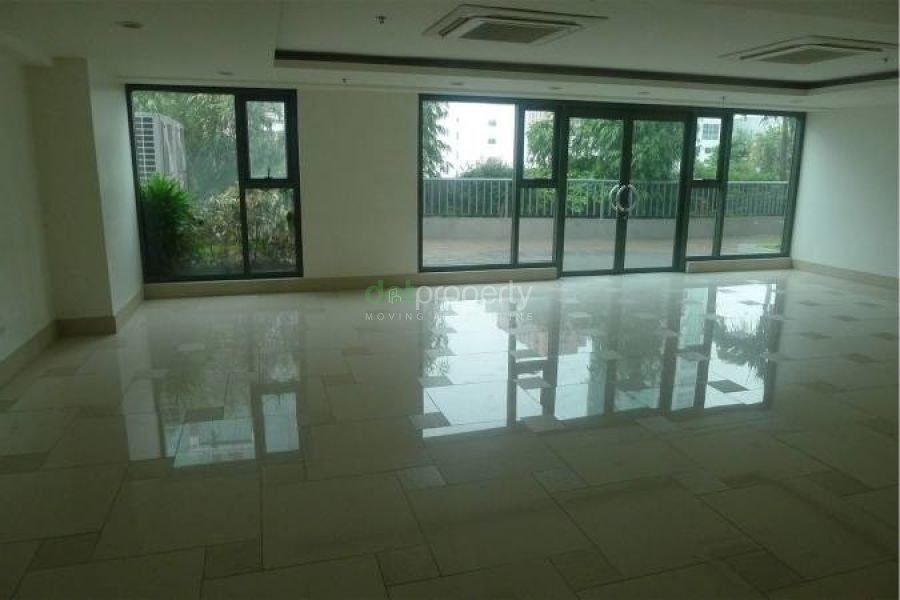 Studio For Rent in Belton Place in Makati City.04