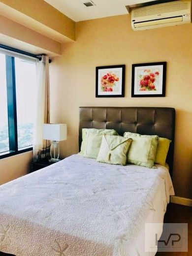 "For Rent: One Rockwell East - 2 bedrooms, furnished with parking, 80sq"01