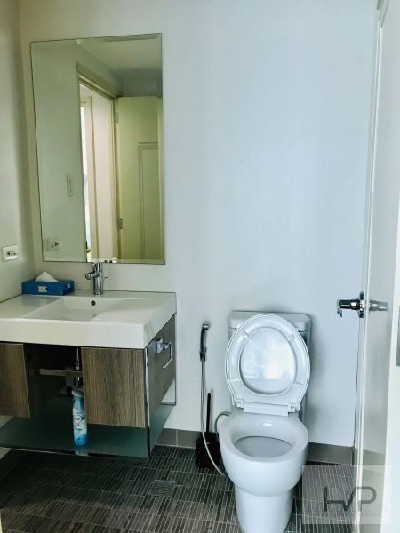 "For Rent: Edades Tower - 1 bedroom, furnished, 62sqm with parking, Roc"04