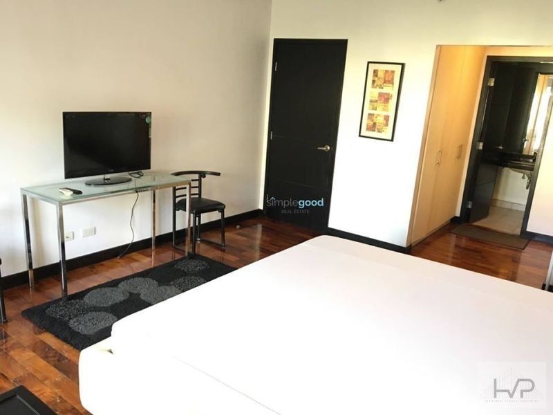 "For Rent: One Serendra - 2 bedroom, furnished with parking, 121sqm, BG"04