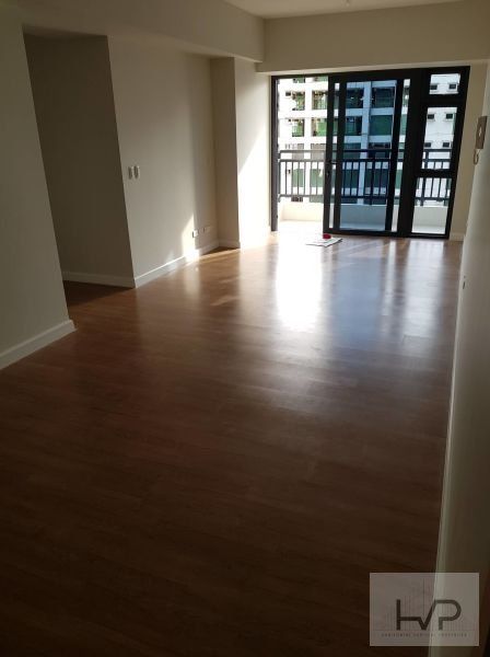 "For Rent: Portico Sandstone - 3 Bedrooms w/ parking, Furnished, 111sqm"03