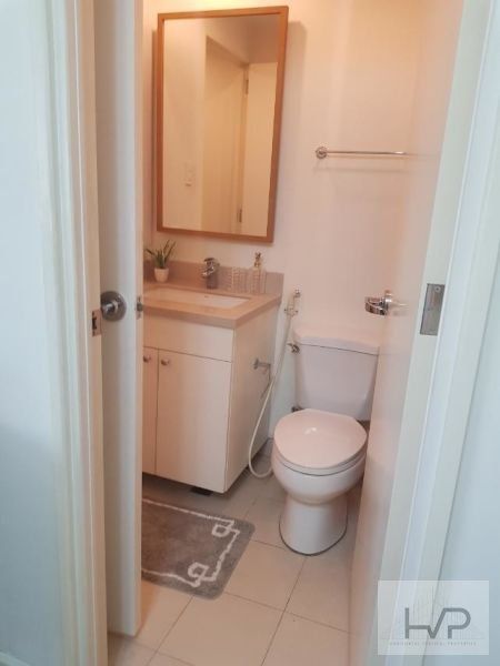 "One Rockwell - 1BR, 65 sqm, fully furnished with One parking."03