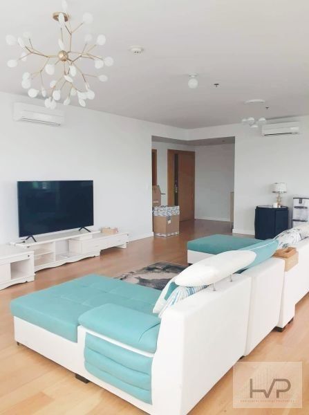 "FOR RENT: Park Terraces, Tower 2, 3 Bedroom Unit with Parking, 220 sqm"03