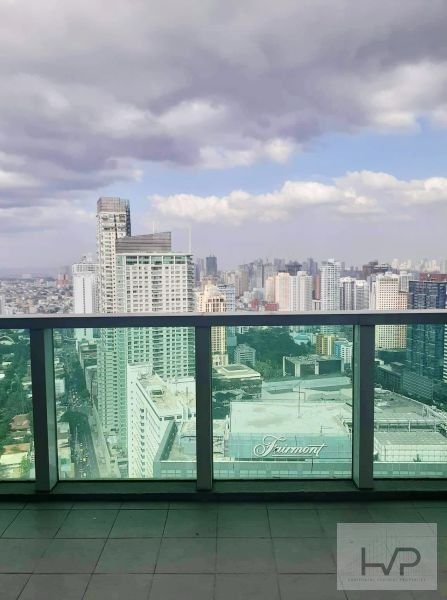 "FOR RENT: Park Terraces, Tower 2, 3 Bedroom Unit with Parking, 220 sqm"03