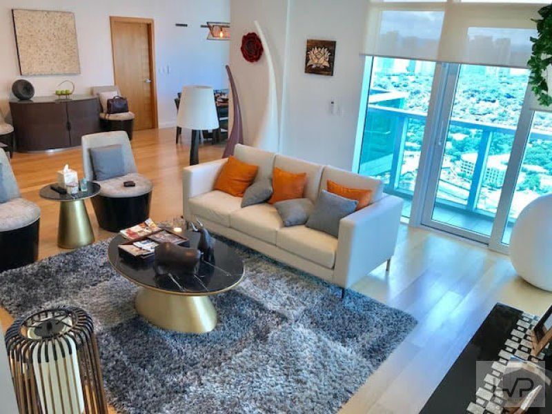 "For Rent: Park Terraces, Pointe Tower - 4BR, furnished with parking, 2"04