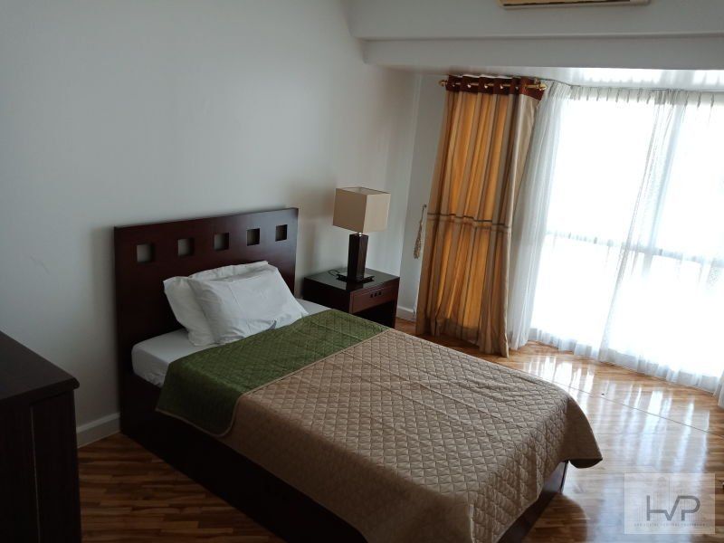 "The Manansala- 2BR, 106sqm, Northeast, Fully frunished w/ Parking, Roc"04