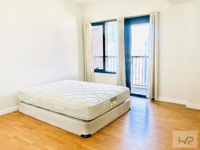 "For Rent: One Rockwell West - 3 bedrooms, semi-furnished with parking,"01