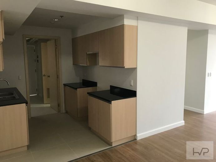 "For Rent: Portico Sandstone - 2 Bedroom w/ parking, 80sqm, Unfurnished"01