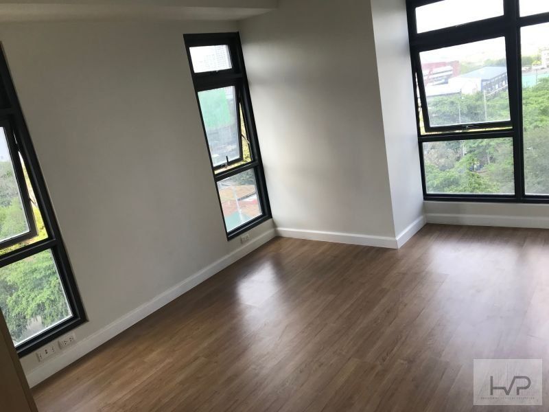 "For Rent: Portico Sandstone - 2 Bedroom w/ parking, 80sqm, Unfurnished"03