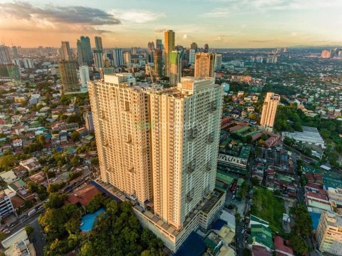 Affordable For Rent 2 Bedroom Bare with Parking Lumiere Residences Pas01