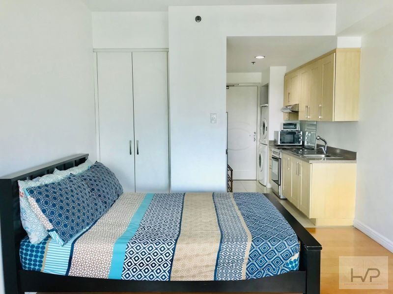 "For Rent: One Rockwell East - Studio, furnished with parking, 27sqm, R"04