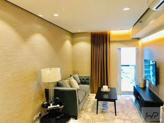 "For Rent: Lincoln Tower - 1 bedroom, furnished with parking, 63sqm, Th"02