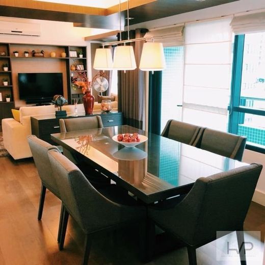 "FOR RENT: Edades Tower and Garden Villas, furnished with parking, 170"01