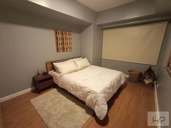 For Rent: Two Maridien Tower BGC - 1BR 64sqm w/ Parking.01