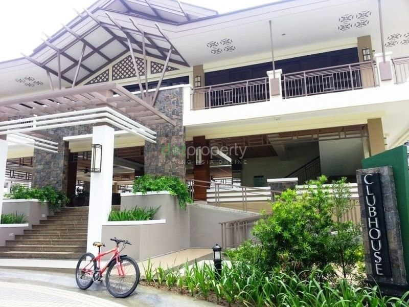 2 Bedroom Bare For Rent with Parking in Verawood Residences Taguig DMC04