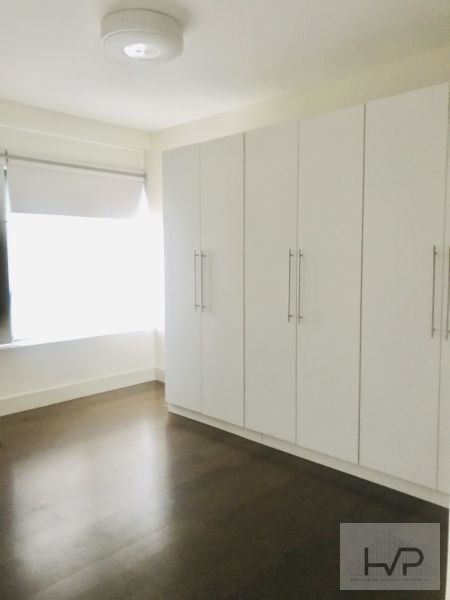 "For Rent: Edades Tower- 3 Bedrooms, 194sqm, semi-furnished with Parkin"04
