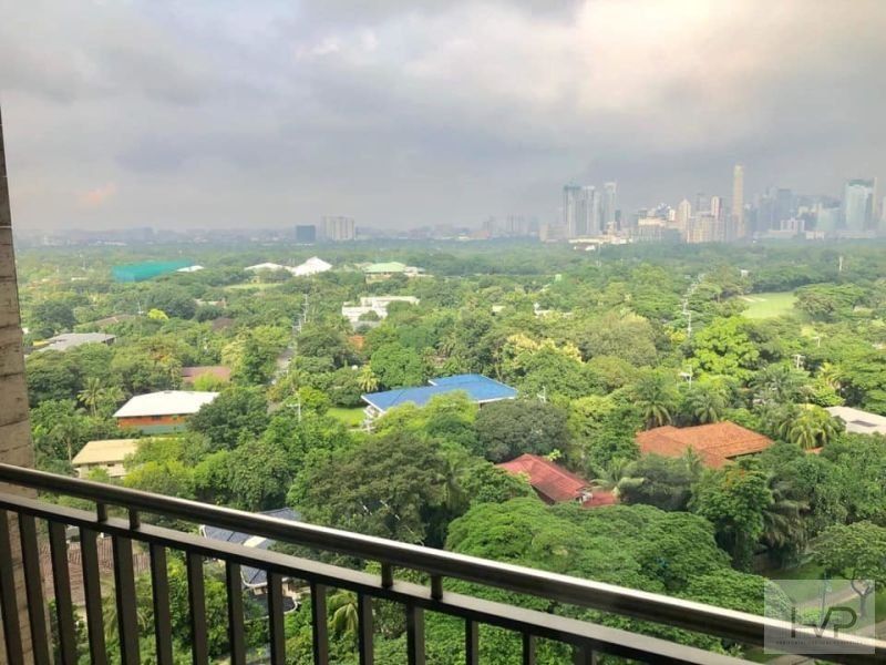 "For Rent: Essensa East Forbes, Cameron Tower - 3 br w/ parking, 300 sq"03