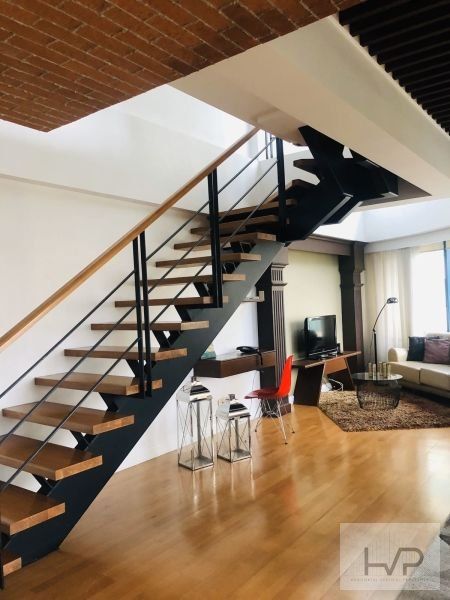 "For rent: One Rockwell West - 2 bedrooms, furnished, with 1 parking, R"04