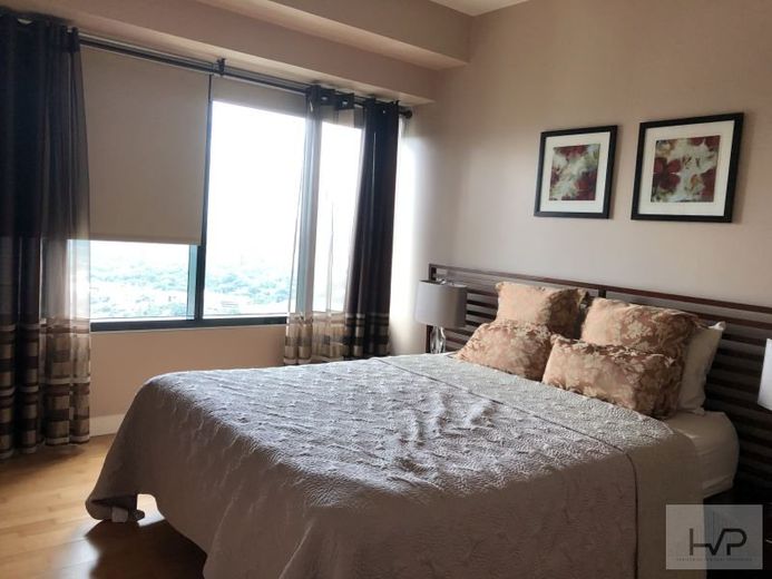 "For Rent: One Rockwell East - 2 bedrooms, furnished with parking, 80sq"01