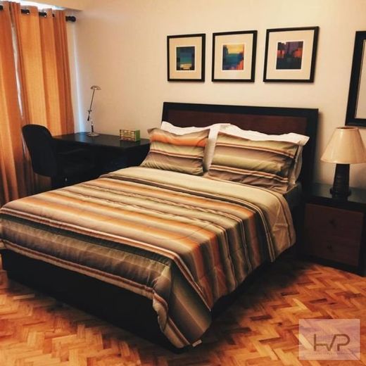"For Rent: Two Serendra - 2Bedroom, Furnished, 70sqm."01