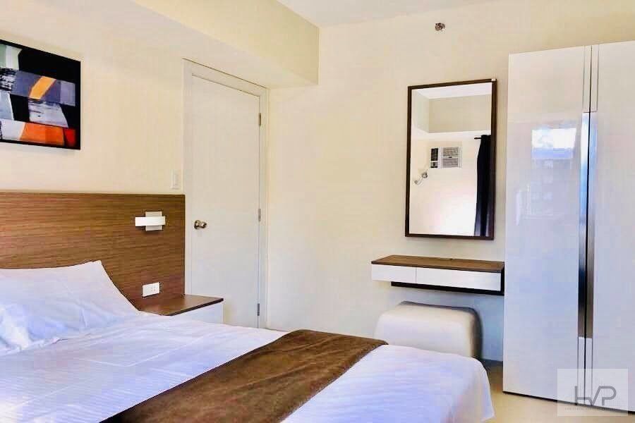 "For Rent: Kroma Tower- 1 BR, fully furnished with Parking, 59sqm, Lega"04