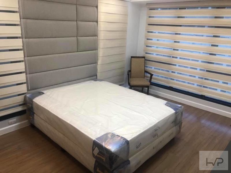 "For Rent: Sandstone at Portico - 2 bedroom, furnished with parking, 82"03