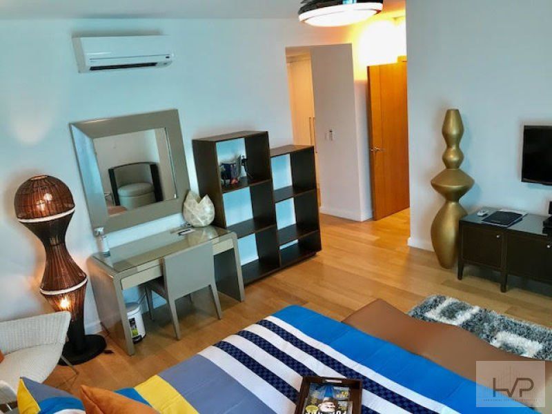 "For Rent: Park Terraces - 3BR w/ parkings, 220sqm, Makati City."03