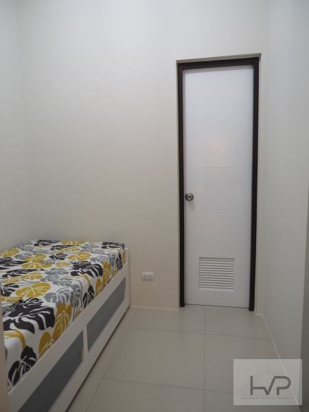 "For Rent: Uptown Ritz - 2 Bedroom unit, Fully Furnished, 87sqm, BGC Ta"03