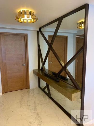 FOR RENT: Icon Plaza - Three Bedroom 141SQM.01